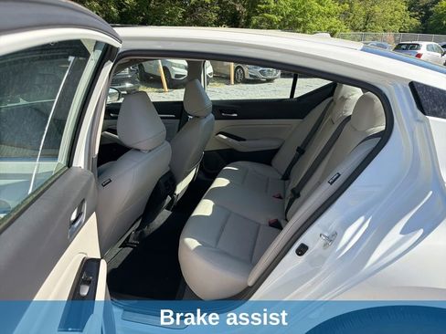 Used 2024 Nissan Altima 2.5 SL image 11