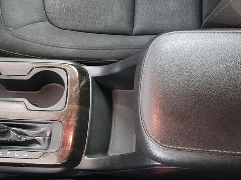 Used 2018 GMC Canyon SLE w/ SLE Convenience Package AWD/4WD image 15