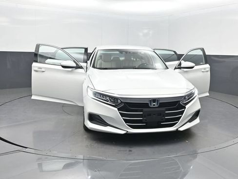 Used 2021 Honda Accord Hybrid image 38