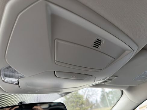 Used 2016 Ford Escape SE image 35