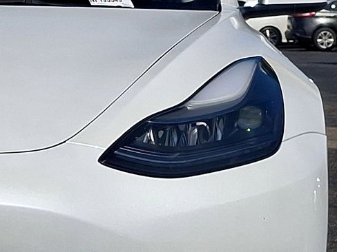 Used 2022 Tesla Model 3 Long Range AWD/4WD image 28