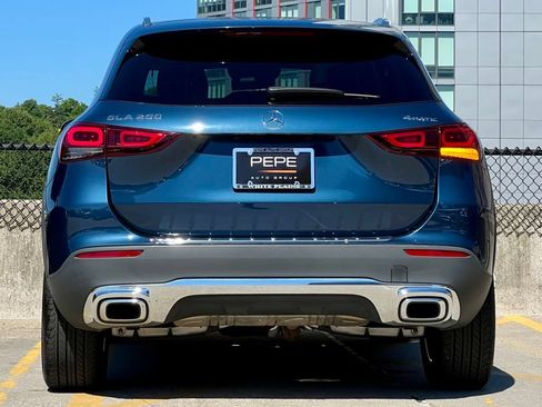 Used 2023 Mercedes-Benz GLA 250 4MATIC image 6