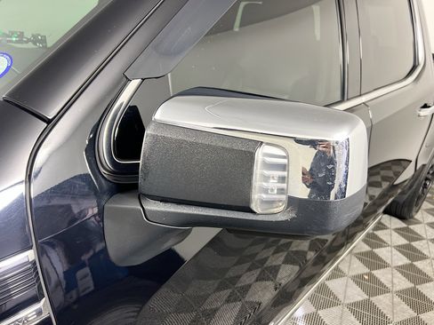 Used 2019 GMC Sierra 1500 Denali w/ Denali Ultimate Package image 12