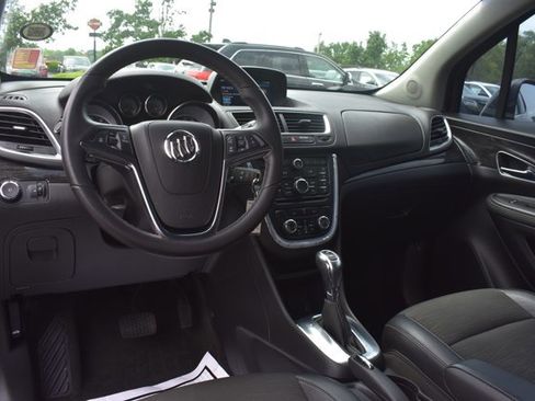 Used 2016 Buick Encore Convenience FWD image 19