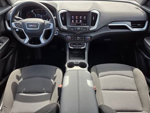 Used 2023 GMC Terrain SLE w/ Driver Convenience Package FWD image 10