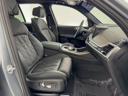 Certified 2025 BMW X5 sDrive40i w/ Climate Comfort Package RWD image 30