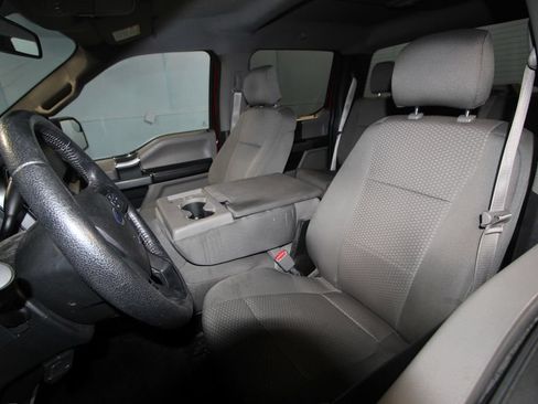 Used 2016 Ford F150 XLT w/ Equipment Group 301A Mid AWD/4WD image 4