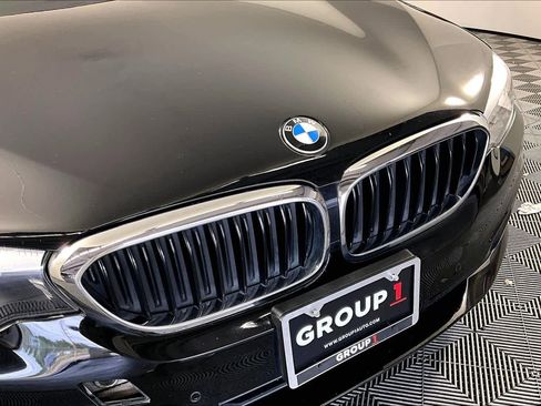 Used 2018 BMW 530i image 27