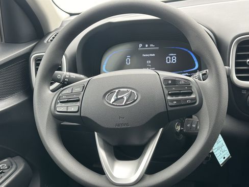New 2026 Hyundai Venue SE FWD image 22