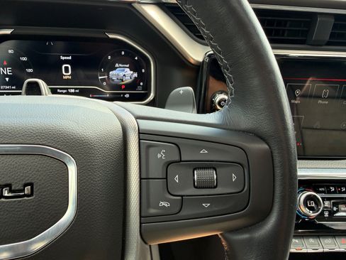 Used 2023 GMC Sierra 1500 Denali AWD/4WD image 30