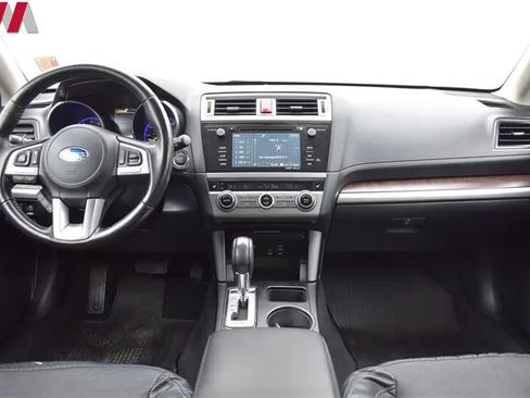 Used 2016 Subaru Outback 2.5i Limited AWD/4WD image 14