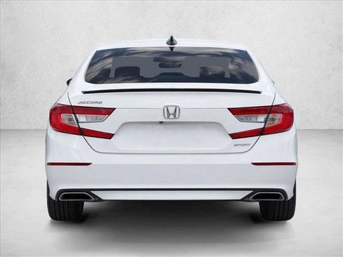 Used 2021 Honda Accord Sport image 6