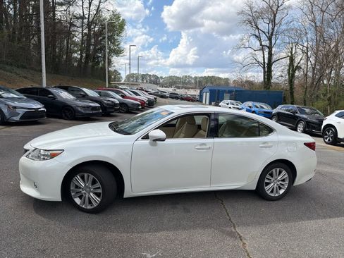 Used 2013 Lexus ES 350 w/ Premium Pkg image 6