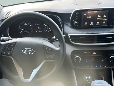 Used 2021 Hyundai Tucson Value w/ Cargo Package AWD/4WD image 9
