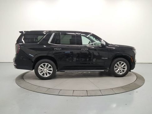 Used 2025 Chevrolet Tahoe Premier RWD image 9