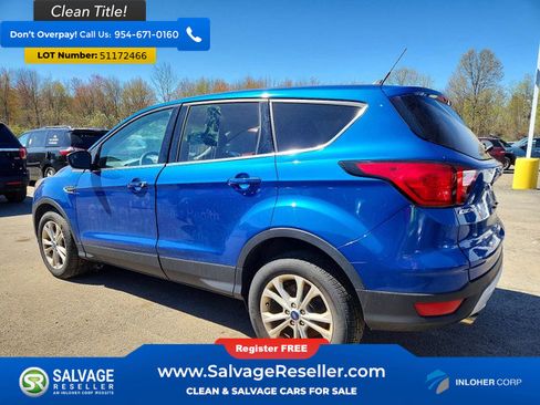 Used 2019 Ford Escape SE FWD image 3