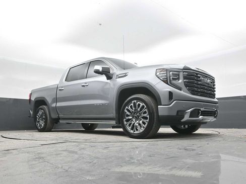 Used 2025 GMC Sierra 1500 Denali Ultimate AWD/4WD image 45