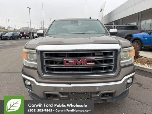 Used 2014 GMC Sierra 1500 SLT w/ Driver Alert Package image 2