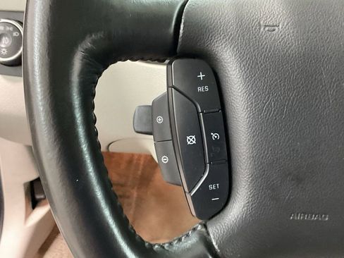 Used 2014 Chevrolet Impala LTZ FWD image 9