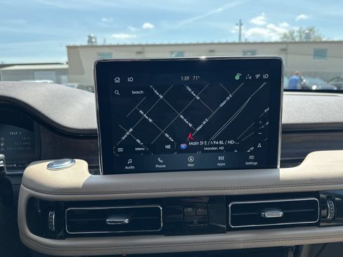 Used 2023 Lincoln Aviator Reserve w/ Equipment Group 201A AWD/4WD image 69