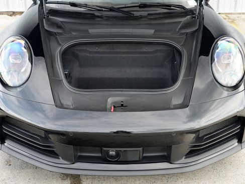 Used 2025 Porsche 911 Carrera image 8