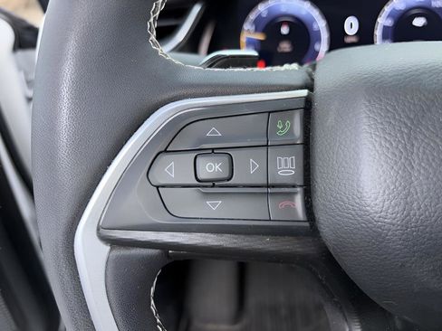 Used 2024 Jeep Grand Cherokee Laredo X w/ Luxury Tech Group I image 15