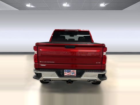 Used 2024 Chevrolet Silverado 1500 LTZ AWD/4WD image 9