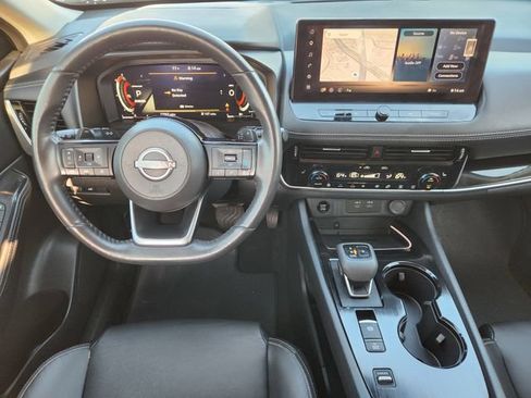Used 2024 Nissan Rogue SL w/ SL Premium Package FWD image 27