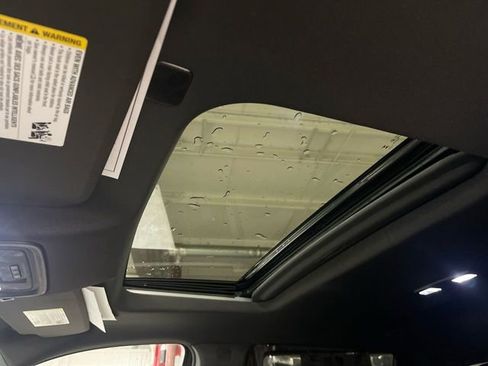 Used 2024 Chevrolet Silverado 1500 High Country w/ Midnight Edition image 21