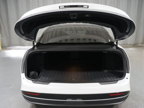 Used 2023 Lucid Air Pure image 40