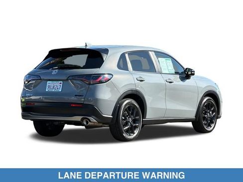 Certified 2025 Honda HR-V Sport image 6