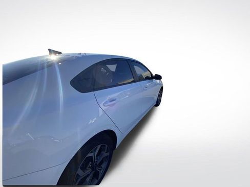 Used 2021 Kia Forte LXS image 10