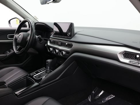 Used 2025 Acura Integra FWD image 41