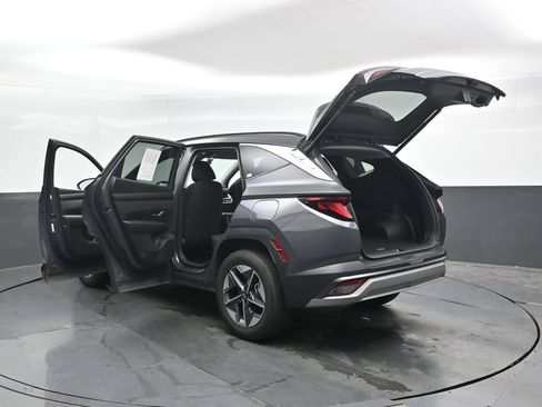 Used 2025 Hyundai Tucson SEL AWD/4WD image 47