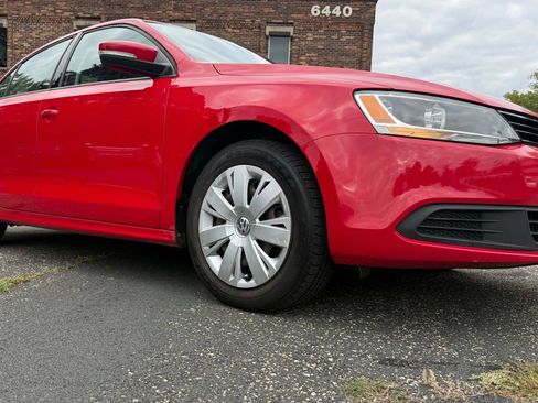 Used 2014 Volkswagen Jetta SE image 12