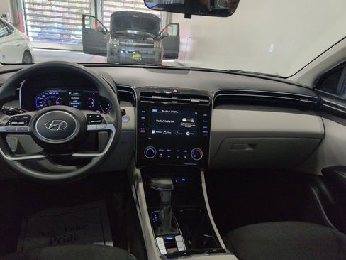 Used 2023 Hyundai Tucson SEL image 13