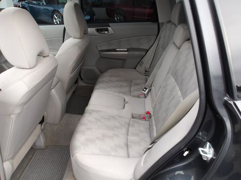 Used 2009 Subaru Forester 2.5X AWD/4WD image 10
