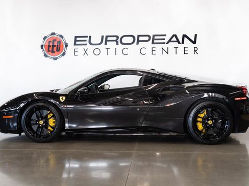 Used 2017 Ferrari 488 GTB image 12