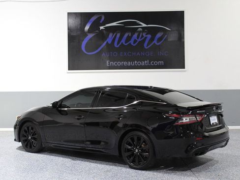 Used 2021 Nissan Maxima SR w/ Sport Mat Group FWD image 5