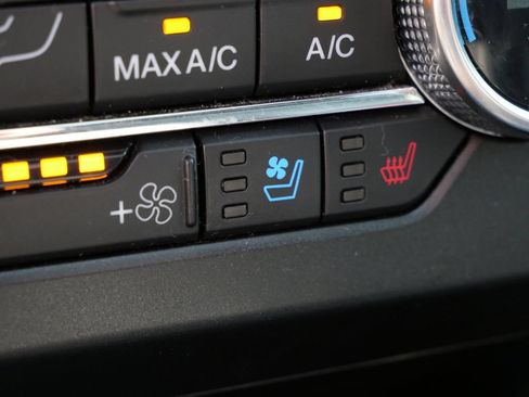 Used 2021 Ford Expedition Max Platinum AWD/4WD image 29