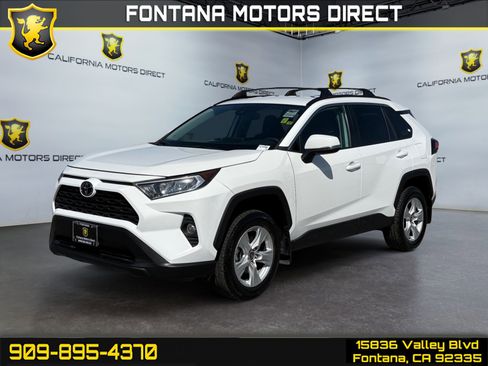 Used 2021 Toyota RAV4 XLE image 1