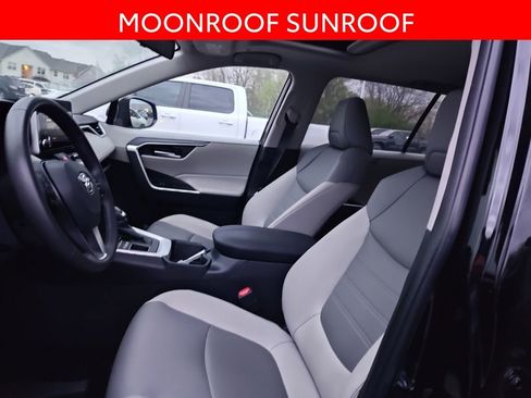 Used 2025 Toyota RAV4 XLE Premium w/ Weather Package image 5