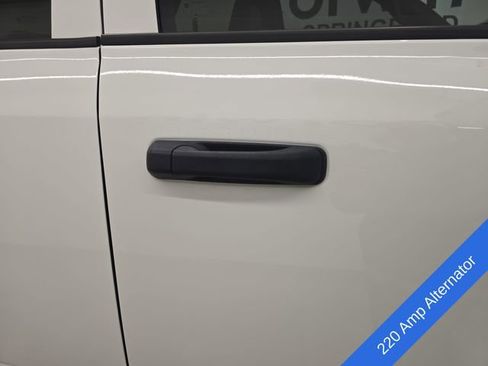 Used 2023 RAM 2500 Tradesman AWD/4WD image 9