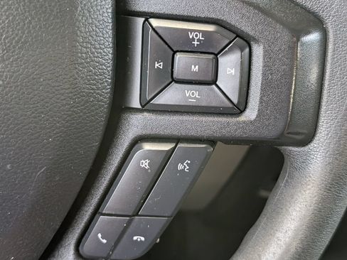 Used 2018 Ford F150 XLT AWD/4WD image 13