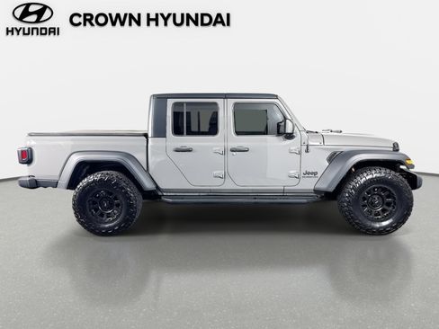 Used 2020 Jeep Gladiator Sport w/ Trailer Tow Package image 5