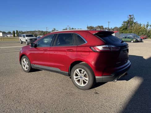 Used 2020 Ford Edge SEL w/ Convenience Package AWD/4WD image 6
