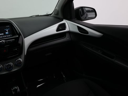 Used 2017 Chevrolet Spark LT FWD image 28