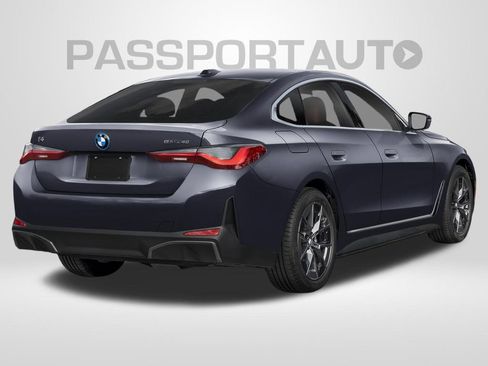 Used 2026 BMW i4 xDrive40i w/ M Sport Package AWD/4WD image 2