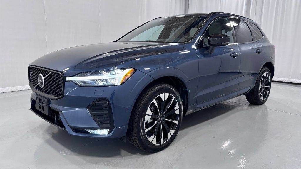 Certified 2026 Volvo XC60 B5 Plus AWD/4WD image 1