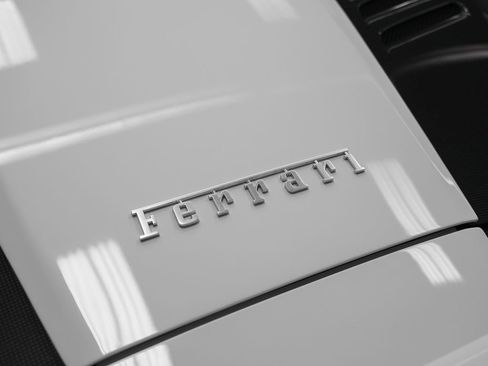 Used 2022 Ferrari F8 Tributo RWD image 46